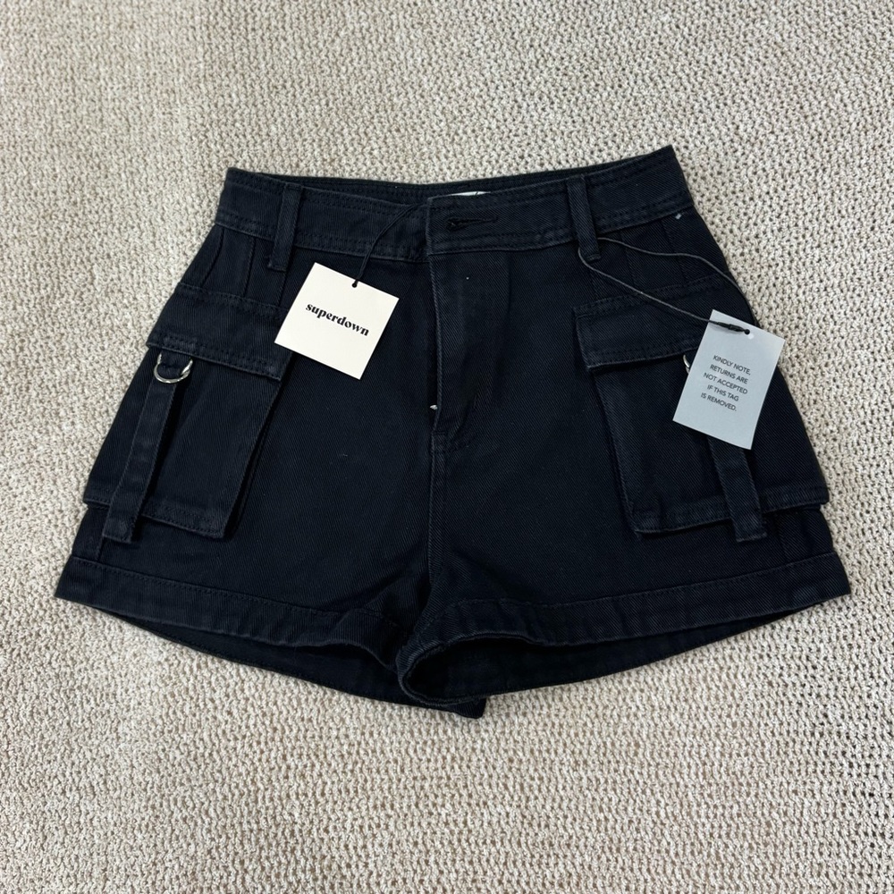 Superdown Janice Cargo Short